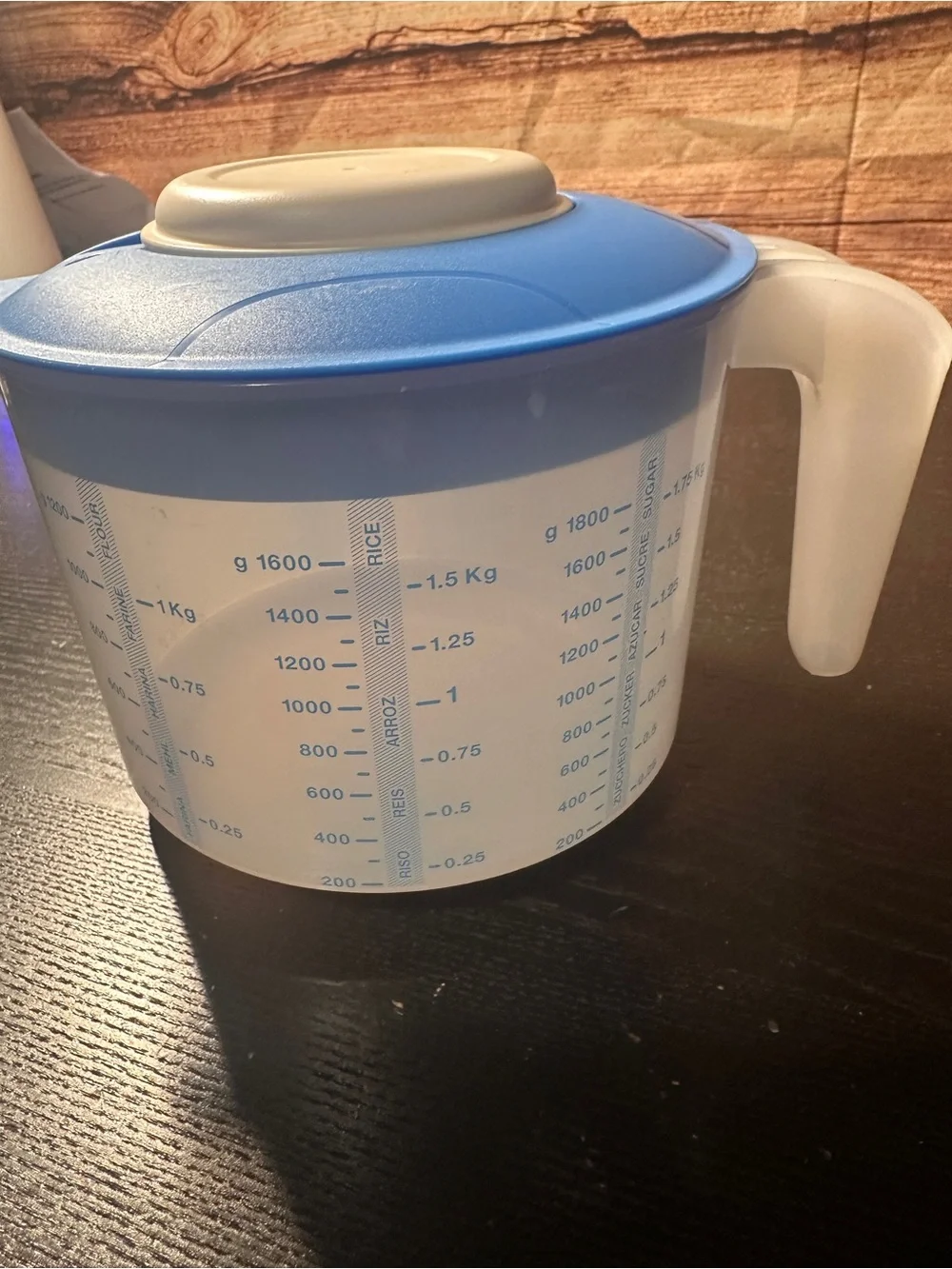 Tupperware very good